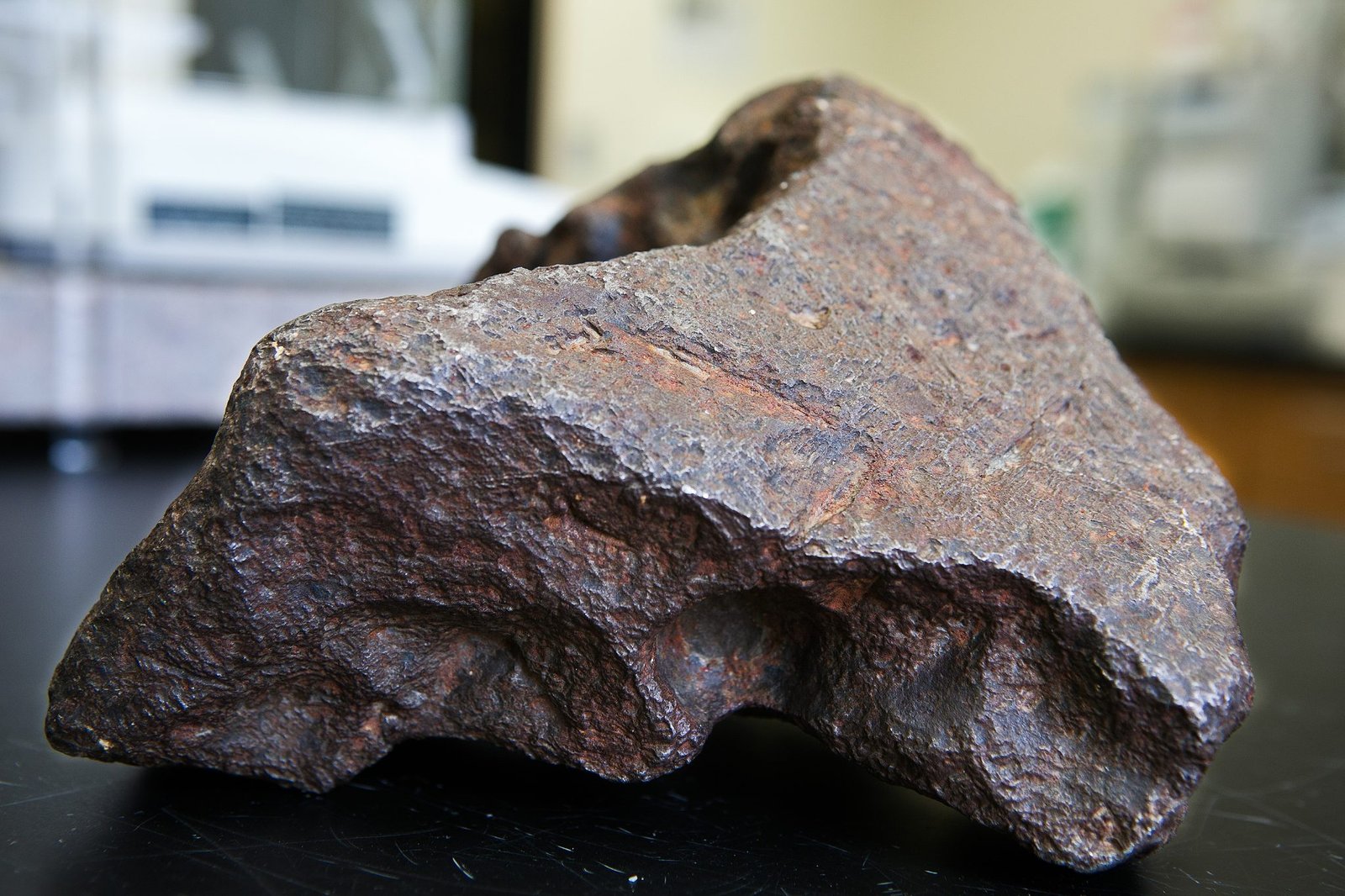 Meteorite older than Earth found in Australia